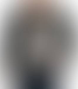 https://x.mediascdn.net/blur/79b88419c1e86cefb9a83f8e7ccf7a4d5bd440a4b2ba76e45bbe106d33cbf7bb.jpeg