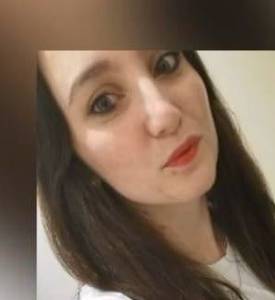 Petite coquine   à plan-cul-yvrench