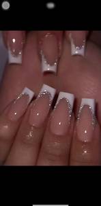 Femme célibataire 18 ans à Lille