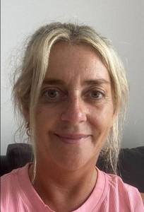 Femme célibataire 42 ans à Orleans
