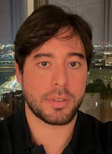 Adrian rencontre avec Adrian