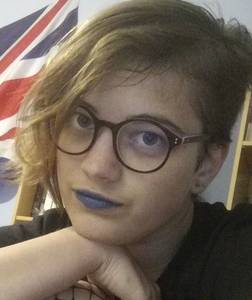 Elvis83, femme coquine de 18 ans - Var