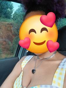 Rosasrox76, femme coquine de 18 ans - Prado