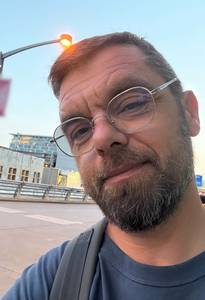 Dennis rencontre avec Dennis