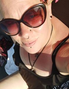 Femme célibataire 34 ans à Metz