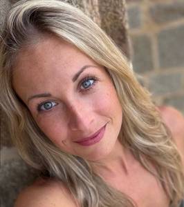rencontre avec Leona