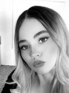 Femme célibataire 27 ans à Boulogne-Billancourt