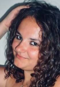 Louane444, femme coquine de 18 ans - Upper Garonne