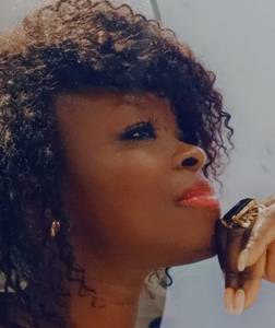 Femme célibataire 33 ans à Marseille