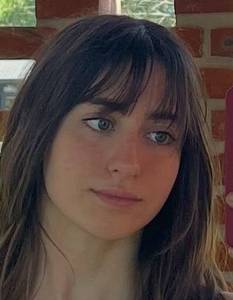Femme célibataire 22 ans à Le-Mans