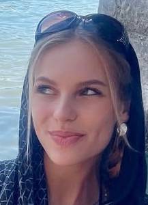 Petite coquine  coquine 