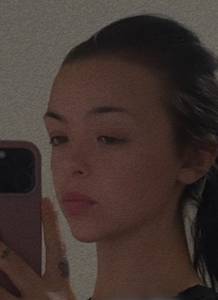 Femme célibataire 24 ans à Orleans