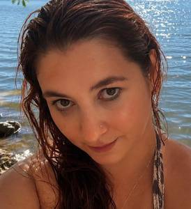 Carla44