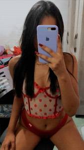 Vick, femme coquine de 23 ans - Aracoiaba