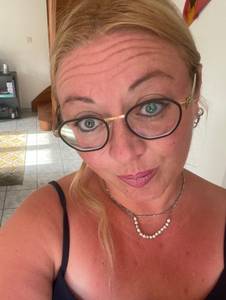 Femme célibataire 38 ans à Rennes
