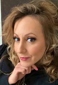 Femme célibataire 34 ans à Poitiers