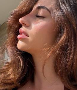 Femme célibataire 24 ans à Paris-14e