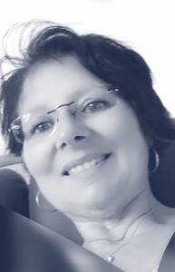 Femme célibataire 60 ans à Troyes