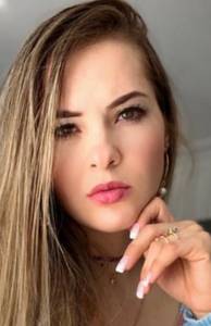 Femme célibataire 33 ans à Lille