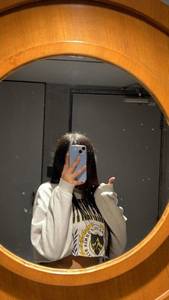 Femme coquine  de 23ans à plan-cul-orgeres-en-beauce