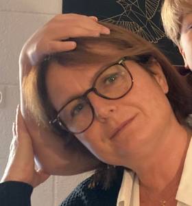 Femme célibataire 46 ans à Neuchatel