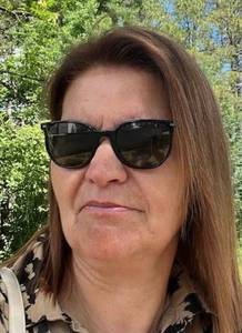 Femme célibataire 52 ans à Dijon