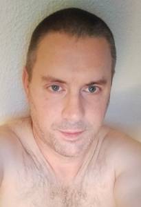 Photo du profil Clinton, 46 ans à Saint-Jean-de-la-Motte