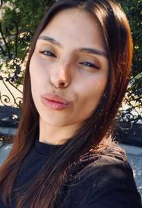 Femme célibataire 20 ans à Bern