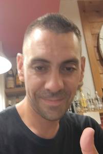 Tu veux prendre contact? célibataire 31 ans