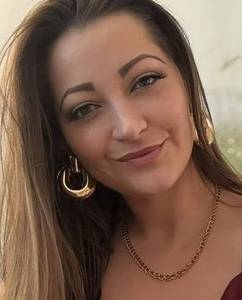 Femme célibataire 30 ans à Evry