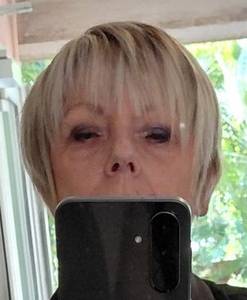 Femme célibataire 64 ans à Marseille