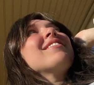 Femme célibataire 25 ans à Evry