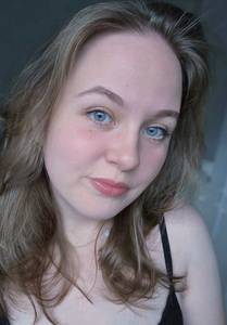 Femme célibataire 29 ans à Bourges