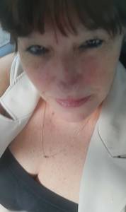 Femme célibataire 61 ans à Saint-Etienne