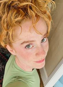 Plan cul avec fille blonde super chaude de plan-cul-les-chaises