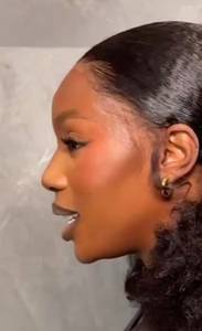 Femme célibataire 32 ans à Nimes