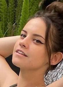 rencontre avec Flora