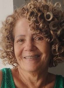 Femme célibataire 63 ans à Saint-Denis