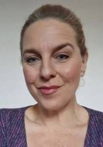 Femme célibataire 36 ans à Amiens