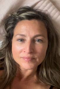Petite coquine brune  à Ottawa