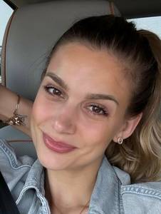 Hannah rencontre avec Hannah