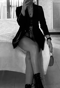 Rencontre coquine avec brune  