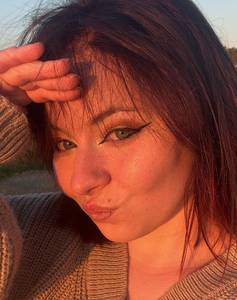 Femme célibataire 20 ans à Bordeaux