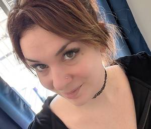 Femme célibataire 33 ans à Cherbourg