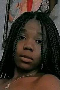 Saphir8546, femme coquine de 28 ans - Arrondissement de Jacmel