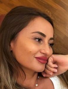 Femme célibataire 33 ans à Troyes
