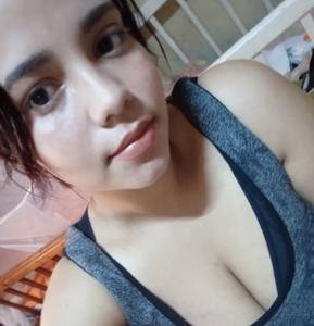 Gandolmato, femme coquine de 19 ans - Moa