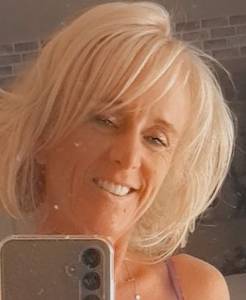 Femme célibataire 55 ans à Angers