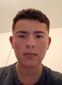célibataire 18 ans