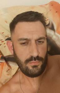 Tu veux prendre contact? célibataire de Besançon